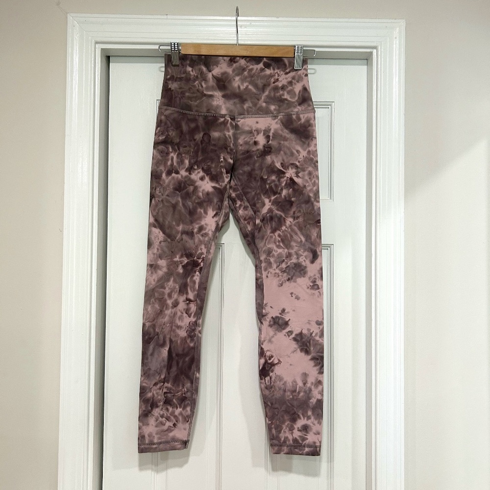 Lululemon Pink and Purple Leggings